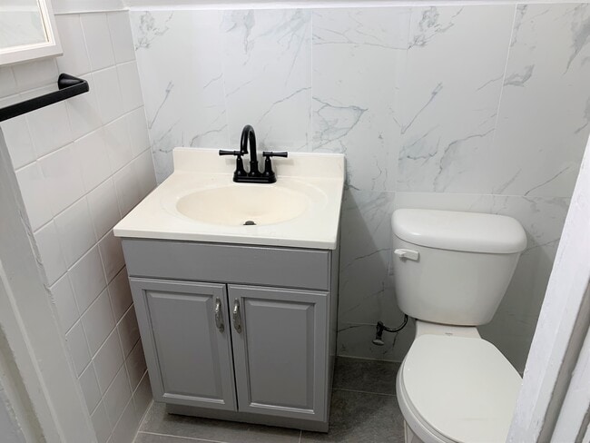 Photo - 4706 104th St Unit 3rd Floor