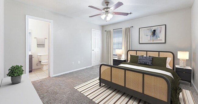 Photo - Villas on 517