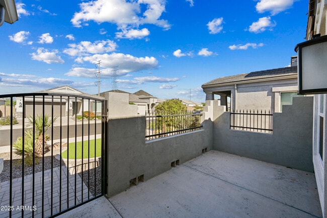 Photo - 1825 E Saguaro Park Ln