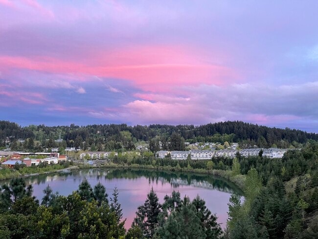 Building Photo - 15458 SW Mallard Dr Unit 101