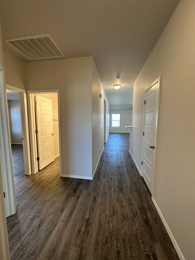 Photo - Now Preleasing Beautiful 3-Bedroom Home in Broken Arrow
