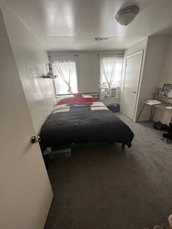 Photo - 1920 Gough St Unidad 1920 Gough St Apt 2B