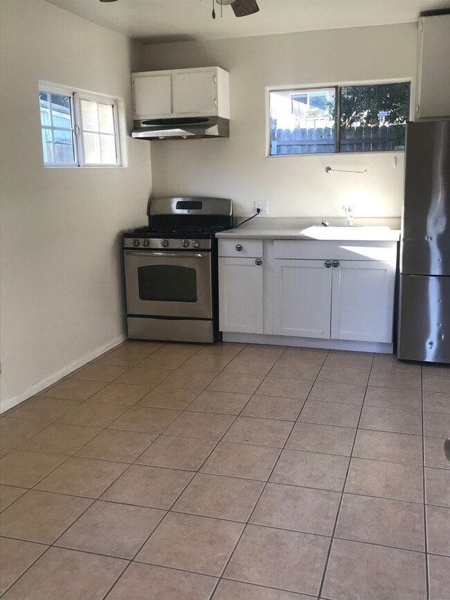 Photo - OJAI One bedroom cottage!