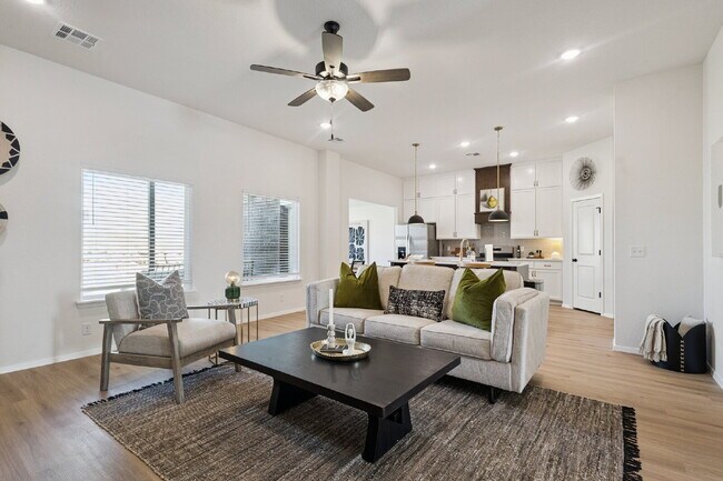 Fully Furnished 4 Bedroom
