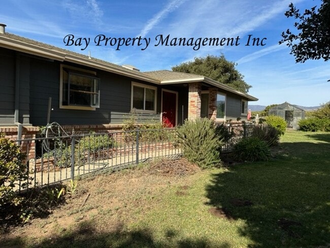 Photo - Beautiful 3 bedroom in the foothills outside of Gonzales