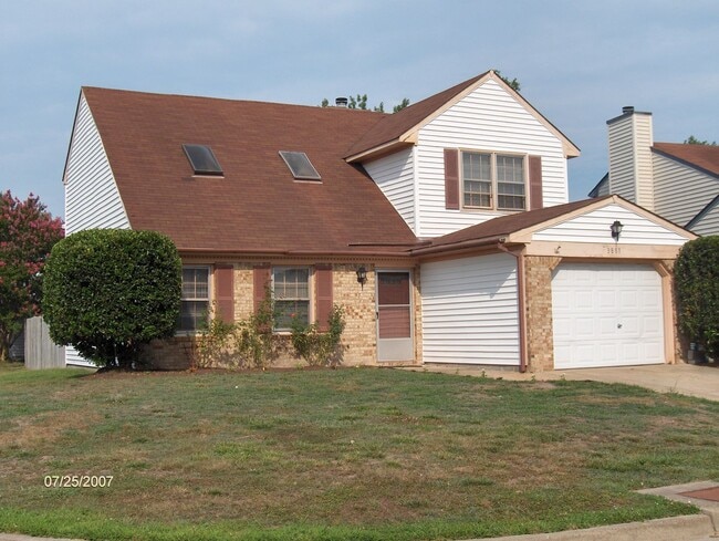 Building Photo - Nice corner lot home in Salem Lakes