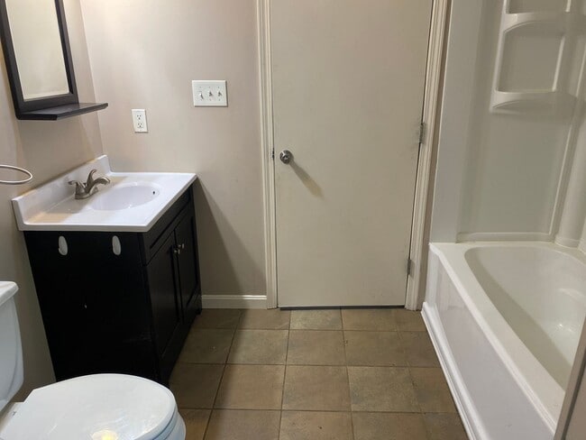Photo - 3 bedroom 2 bath house