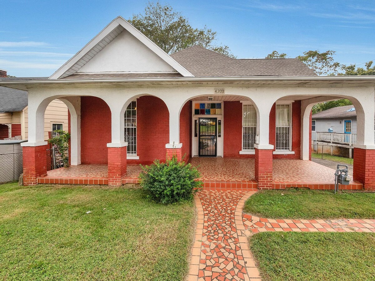 Beautiful Historic 2 BR 1 BA near St. Elmo - Beautiful Historic 2 BR 1 BA near St. Elmo