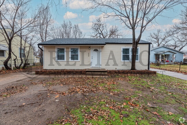 Building Photo - 2222 S Laura St Rental