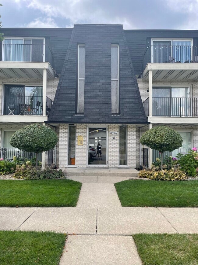 Photo - 10936 Kilpatrick Ave Unidad 2D