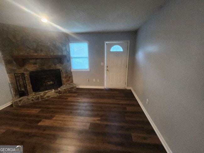 Photo - 4002 Hawthorne Cir