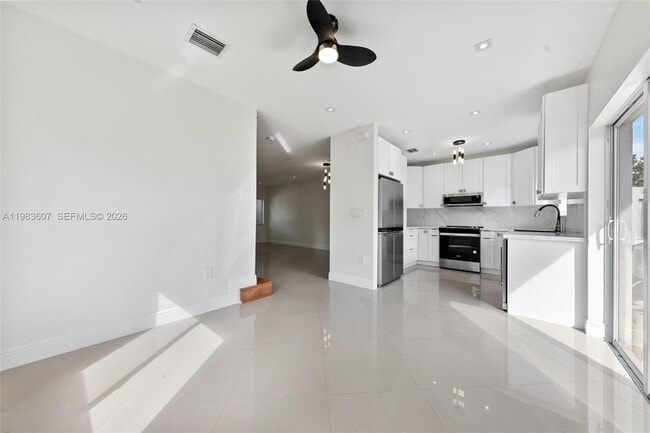2897 SW 129th Way