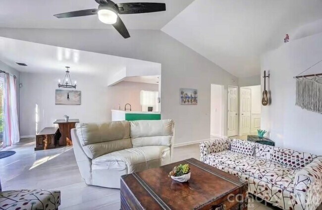 Photo - 2514 Caprock Ct