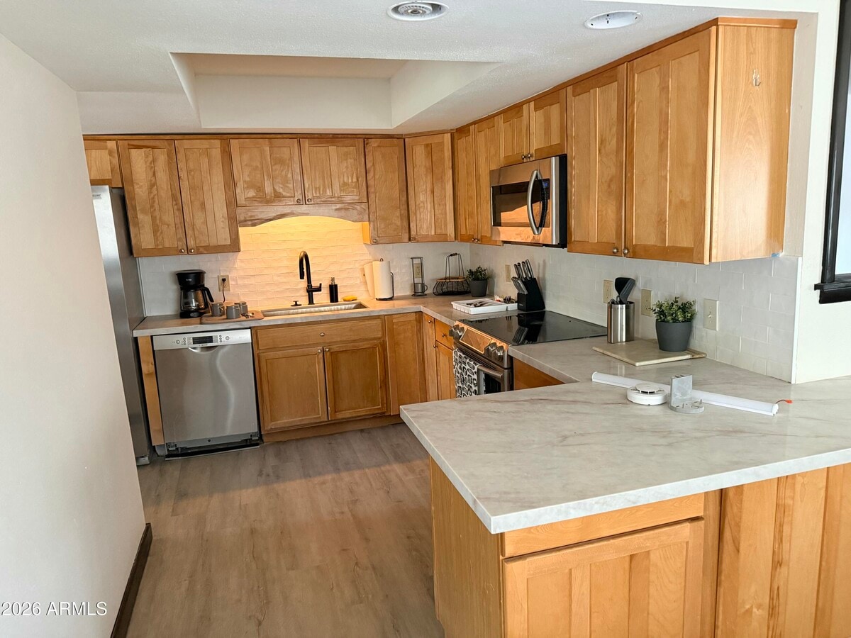 Photo - 2803 N Carefree Cir