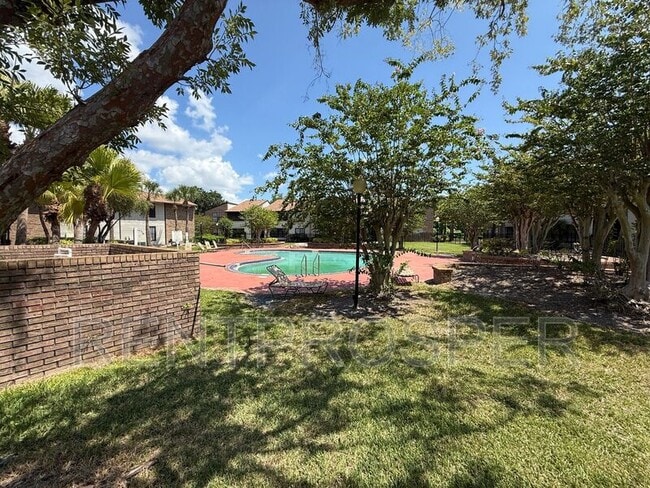 Building Photo - 4645 Cason Cove Dr Unit #2315 Rental