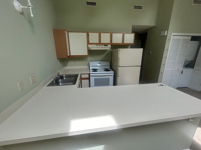 Photo - 924 Fairwood Lakes Dr