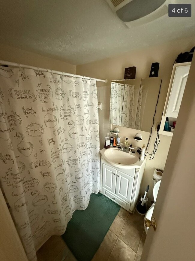 Photo - 146 E Main St Unit 146