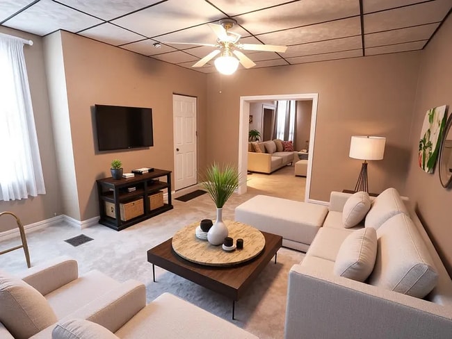 Photo - 1728 Chislett St