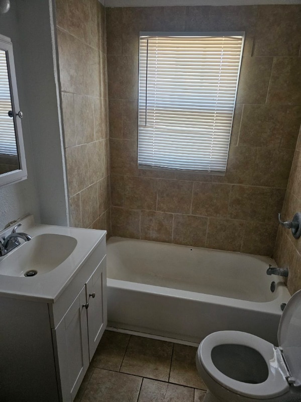 Photo - 3223 Cleveland Ave