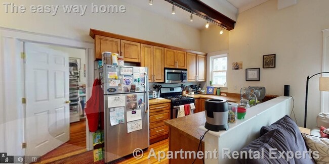 Photo - 358 Broadway Unit #2