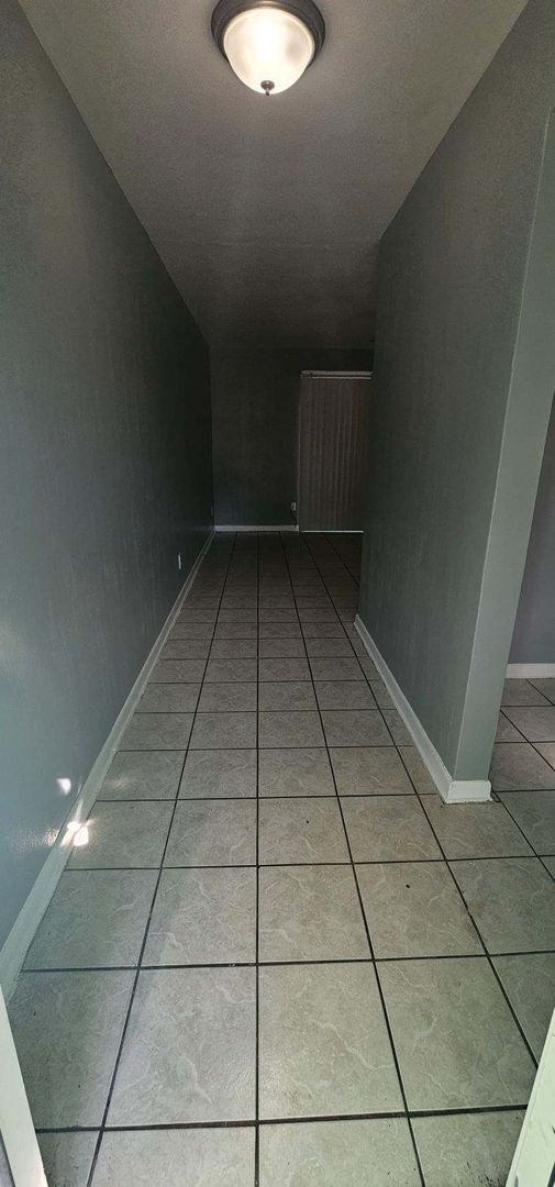 Photo - Central Lakeland Duplex