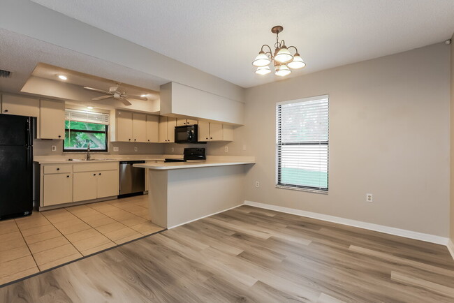 1963 Country Meadows Way