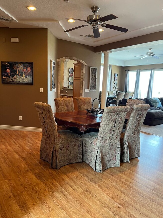 Photo - WINTER VACATION RENTAL - 3 Bedroom/3 Bath Condo