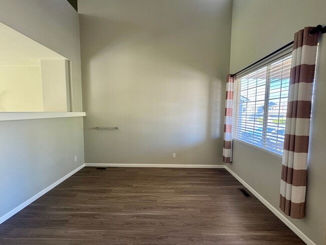 Photo - 3 Bedroom home in Springs Ranch with Air Conditioning