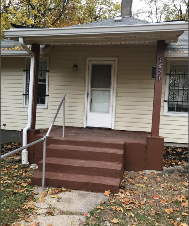 Photo - 2931 Cavanaugh Ave