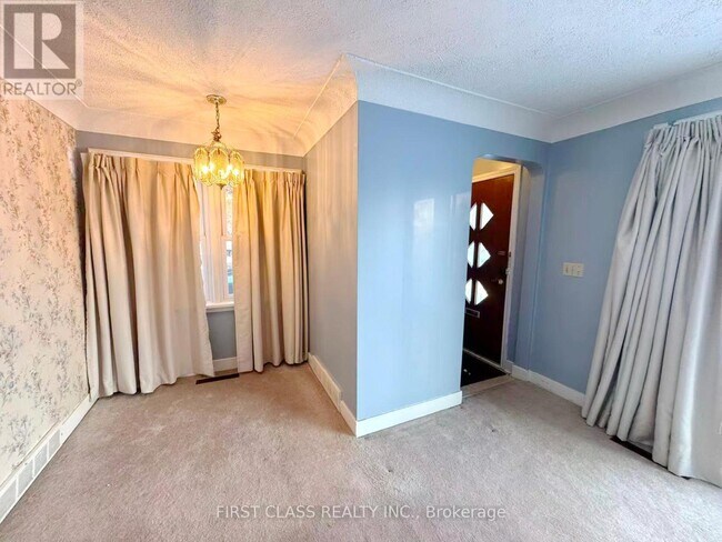 Photo - 6281 Burdette Dr