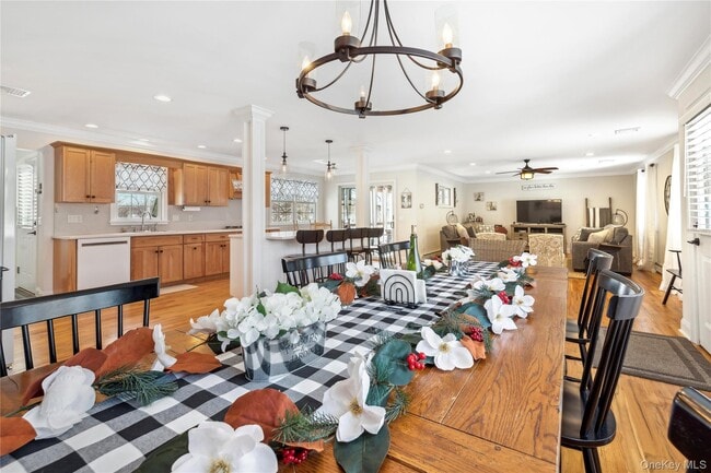 Photo - 144 Manor Ln