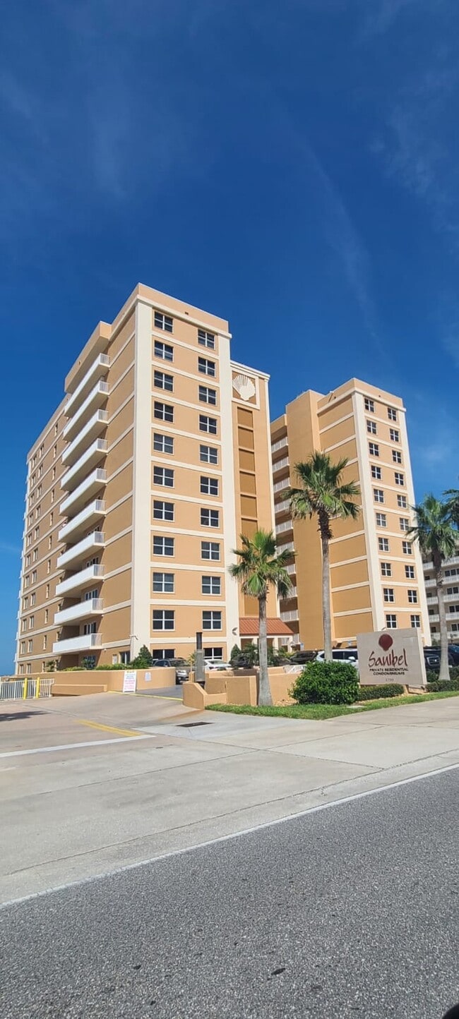 Building Photo - 3799 S Atlantic Ave Unit 6 Rental