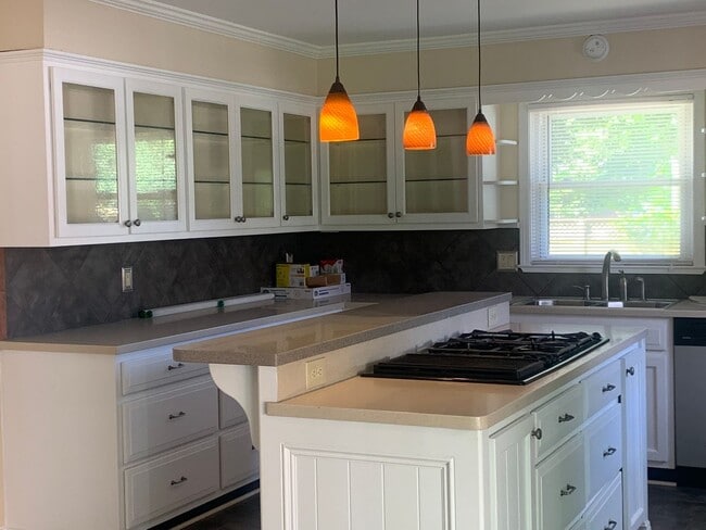 Photo - Gorgeous, Updated 3 Bedroom, 2 Bath Ranch ...
