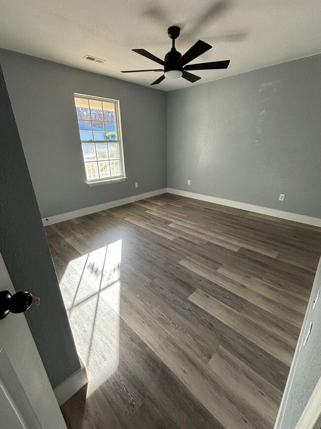 Photo - 16754 Hunters Ridge Ln