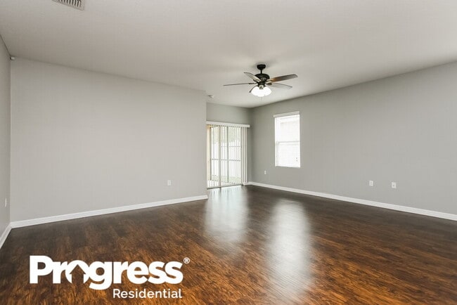 Photo - 1744 Wallace Manor Loop