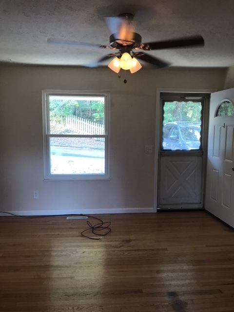 Updated Three Bedroom Duplex in Charleston - Updated Three Bedroom Duplex in Charleston House