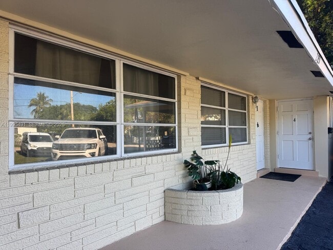 Photo - 2051 NE 25th Ave Unit 3