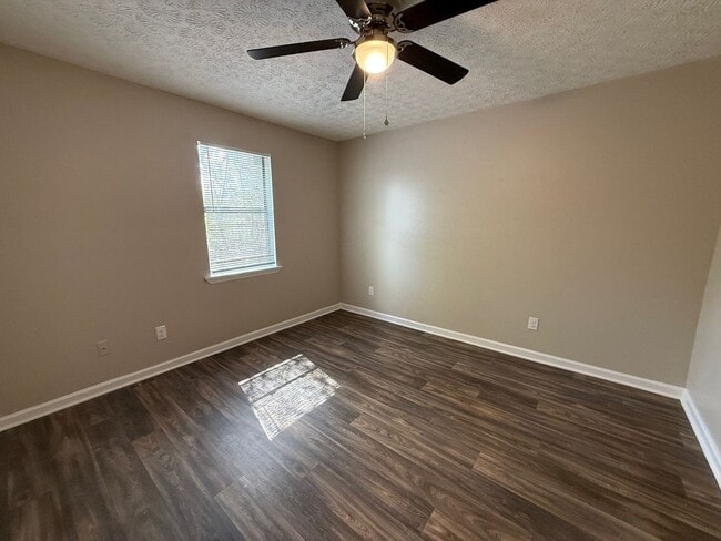 Photo - 265/267 Vincent Dr Unit 267 Vincent Dr