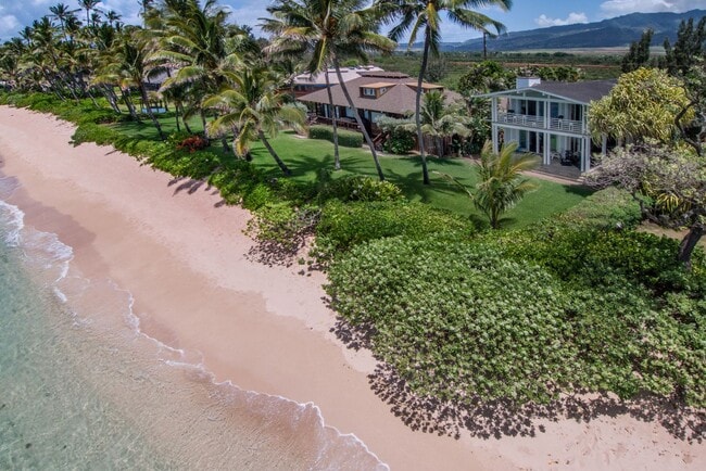 Building Photo - Hawaii Life Presents Modern Mokuleia Beach... Rental
