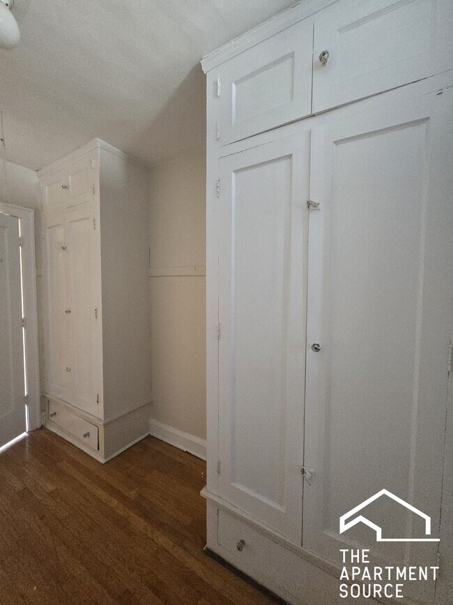 Photo - 909 Elmwood Ave Unit O2