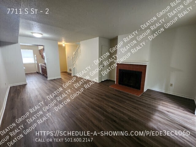 Photo - 7711 S St-2