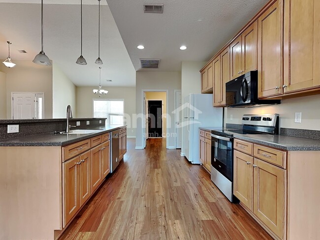 Photo - 7 Wyndham Dr