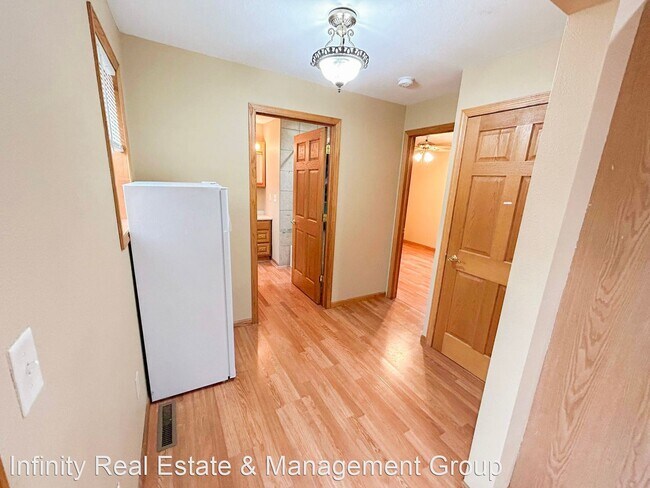Photo - 2 br, 2 bath House - 1501 7th Ave NW