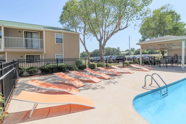 Photo - Pleasant View Apartments