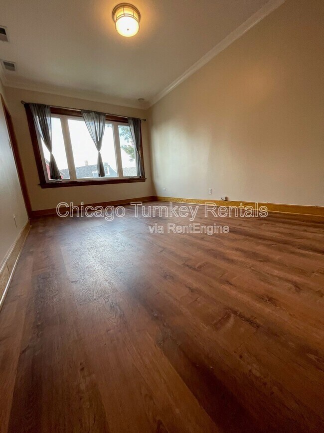 Photo - 1243 W 31st St Apartment Unit 2
