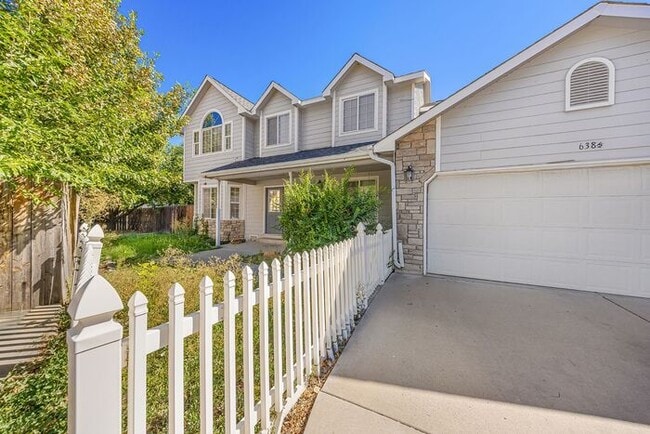 Building Photo - Irish Walk Subdivision - Gorgeous 4 Bedroom