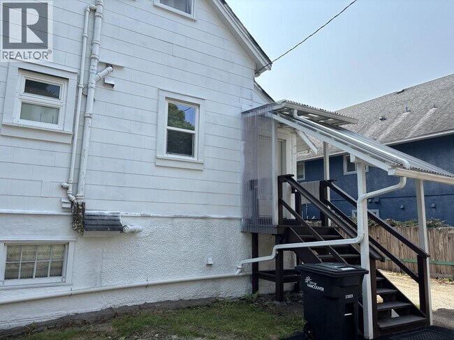 135 W 12th Ave