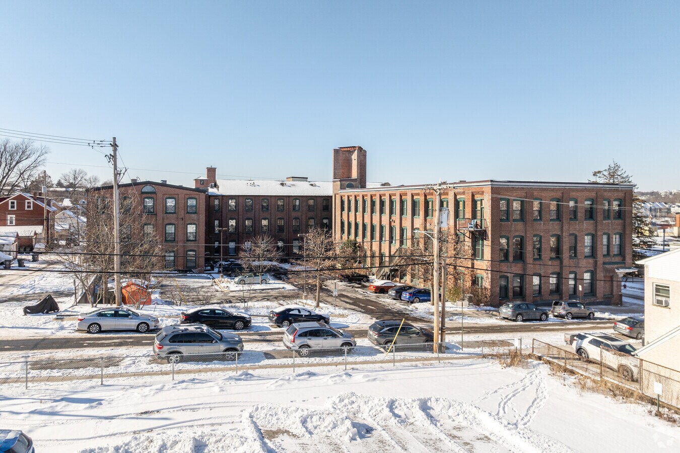 Additional Building View - 200 Lincoln Ave