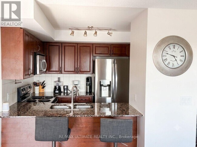 Photo - 60 Fairfax Crescent Unit 425