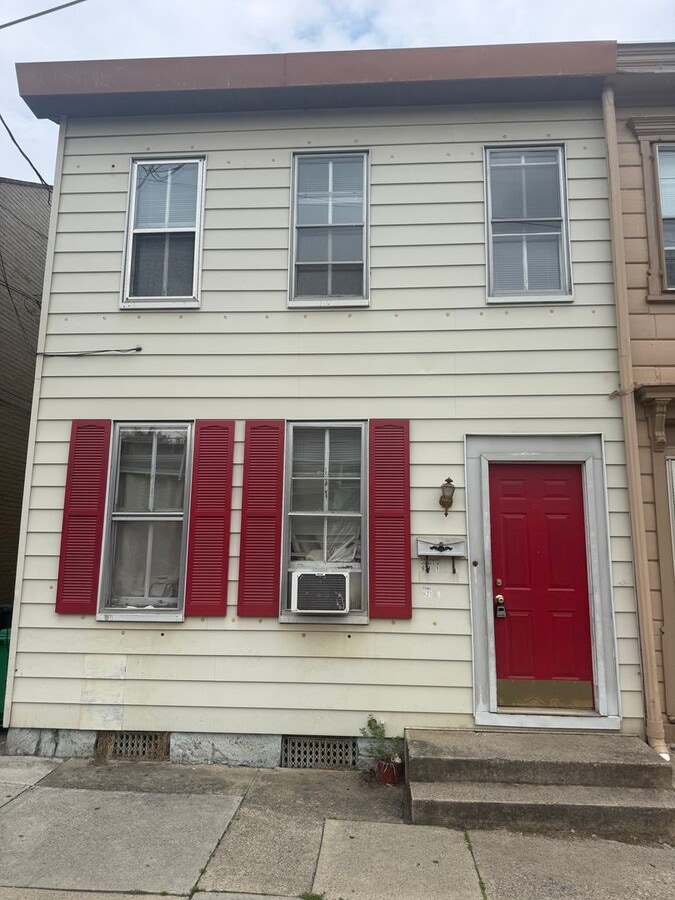Photo - 621 N Pitt St Unit 621 N Pitt Apt 2